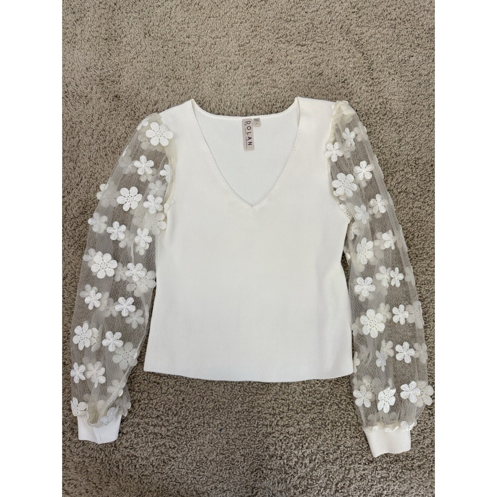 DOLAN Sheer Sleeve Applique SWEATER Top M Anthropologie 3D Cream Feminine Fairy - Picture 11 of 15